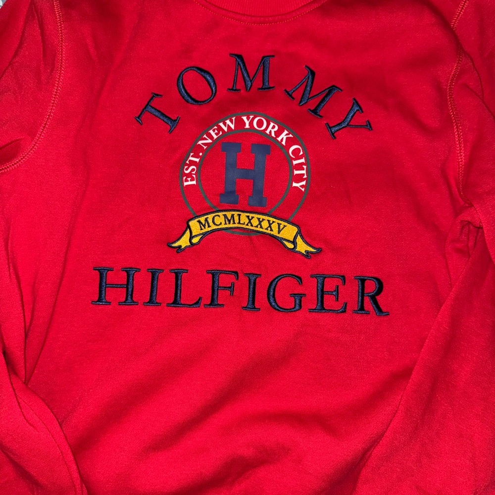 Tommy Hilfiger Classic Red Crewneck